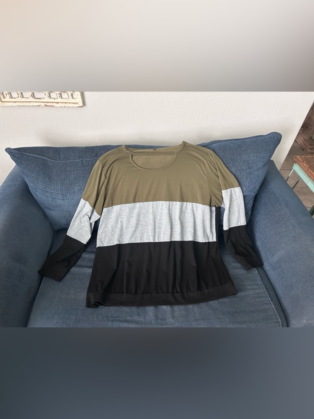 Colorblock Long Sleeve Top - Olive, Gray, Black
